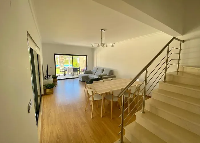 Janelas Do Oceano - Casa De Ferias T3 *