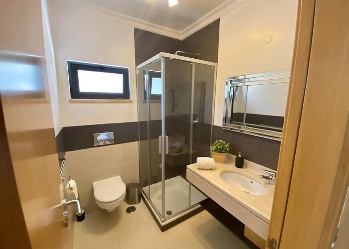 Apartament Janelas Do Oceano - Casa De Ferias T3